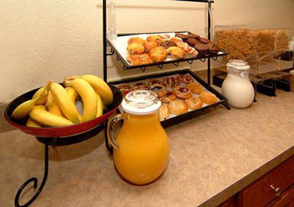 Quality I-5 Naval Base Inn 2*