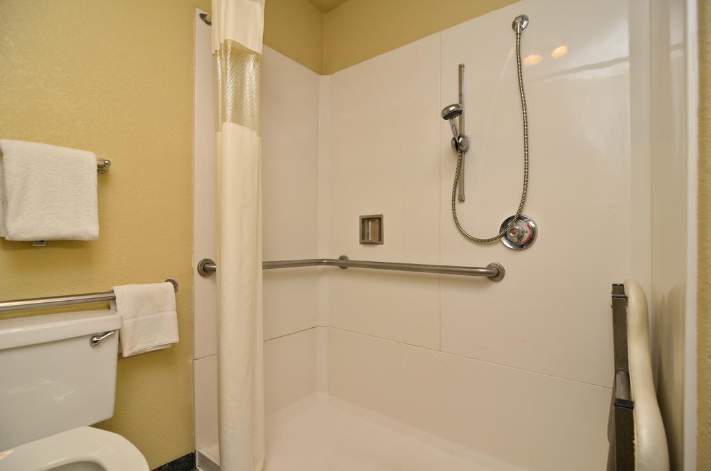 Quality I-5 Naval Base Locanda San Diego